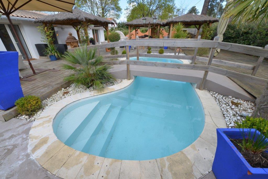 B&B La Villa Gujan Exteriör bild